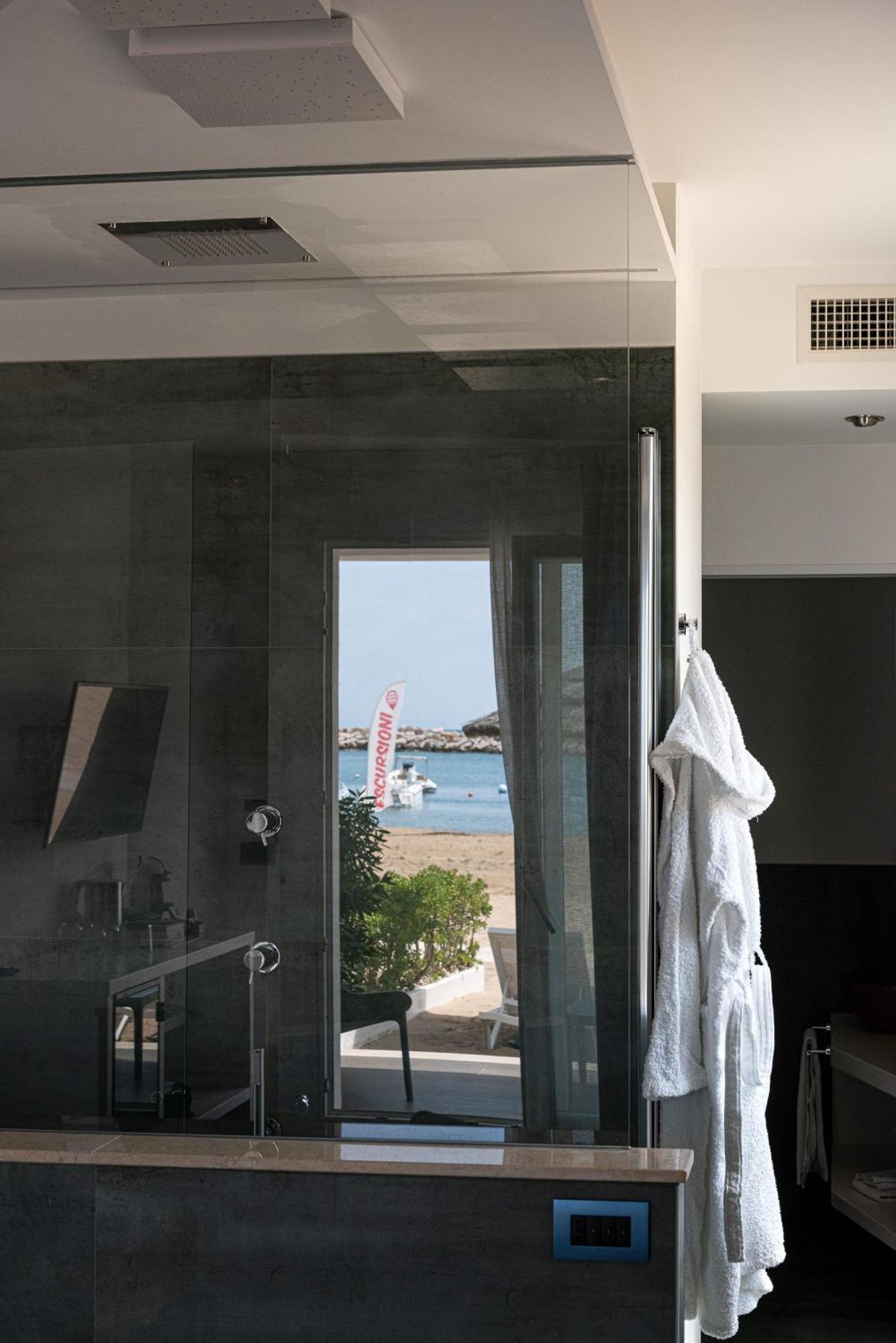 Marina Bay Beach Suites Peschici Luaran gambar