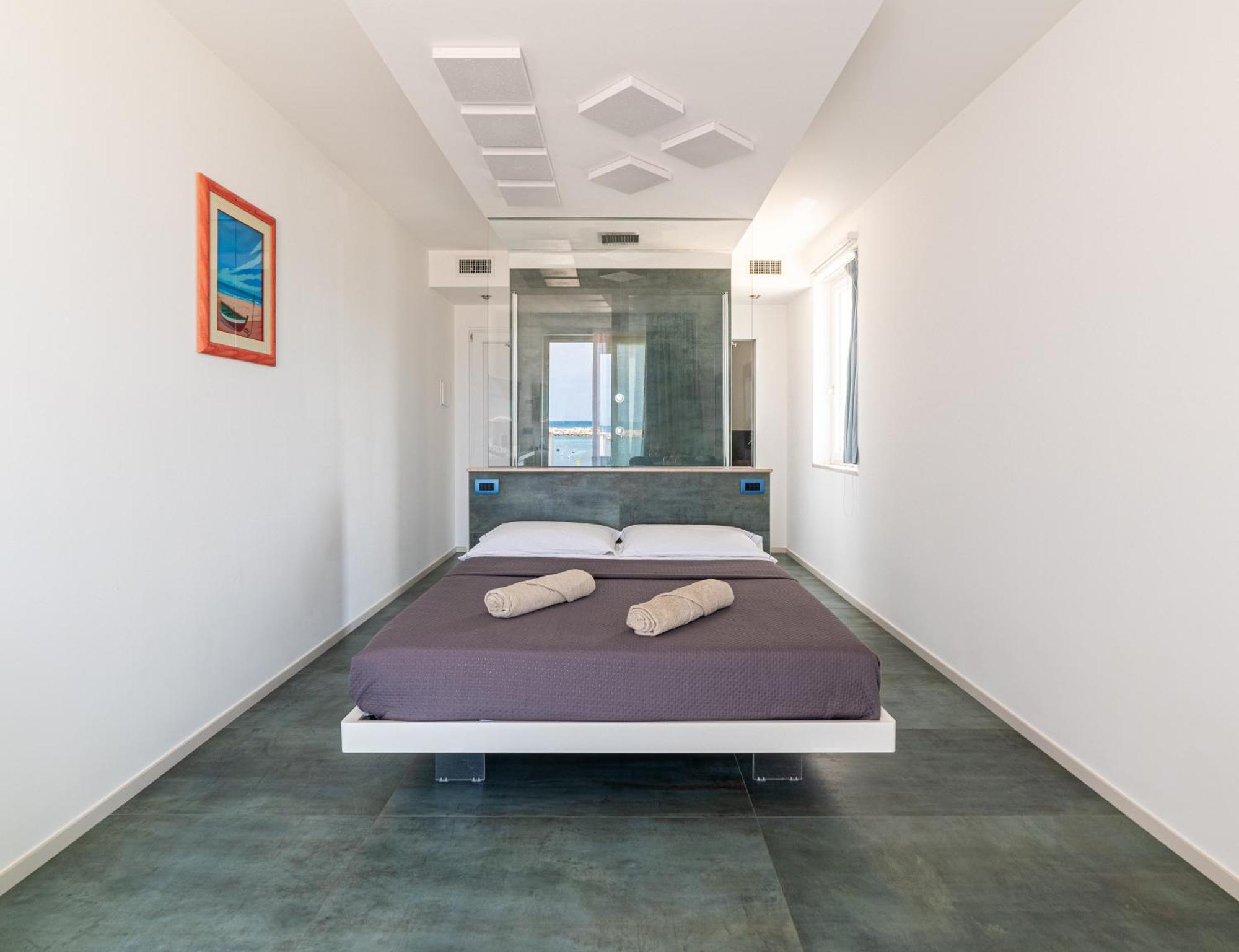 Marina Bay Beach Suites Peschici Luaran gambar