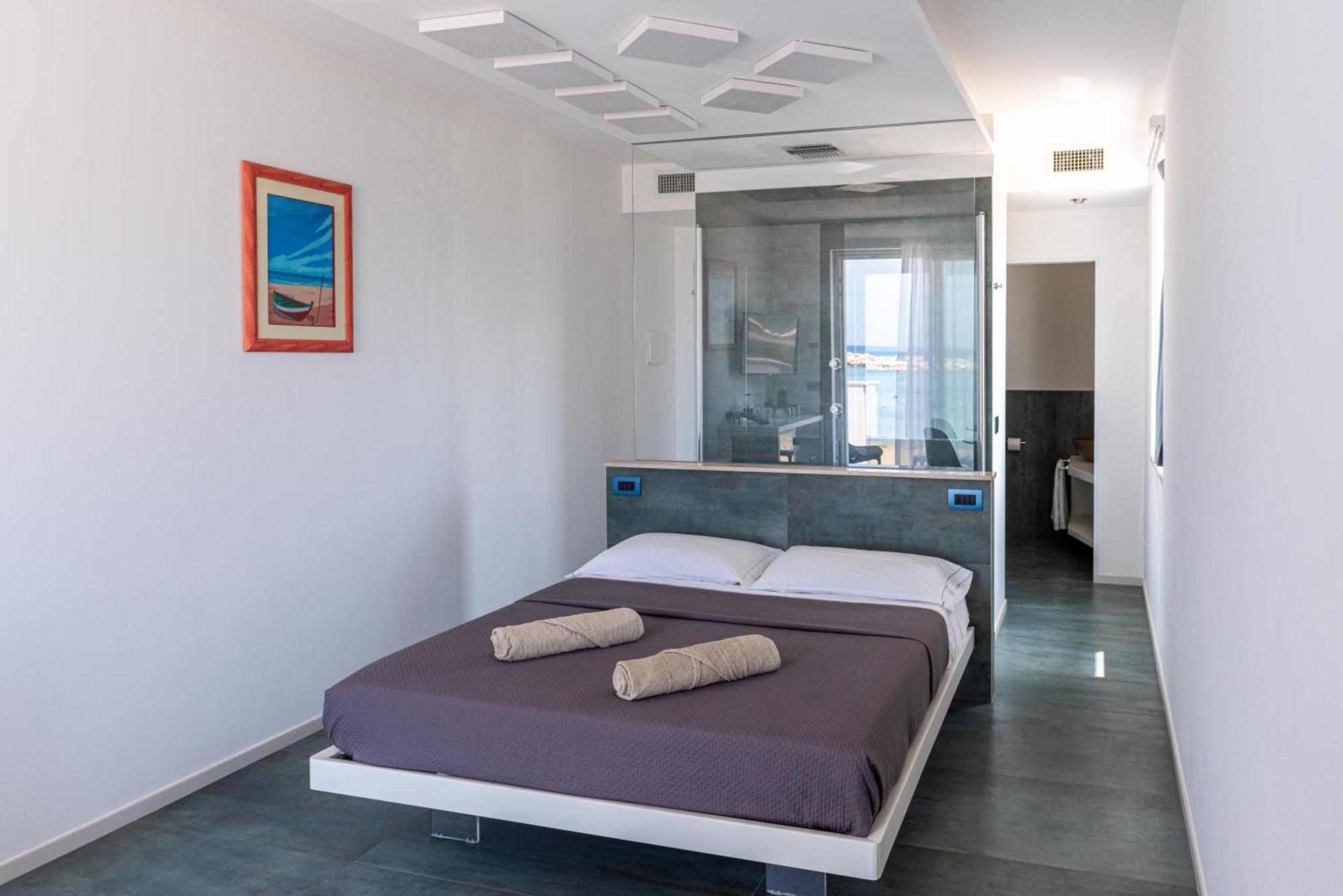 Marina Bay Beach Suites Peschici Luaran gambar